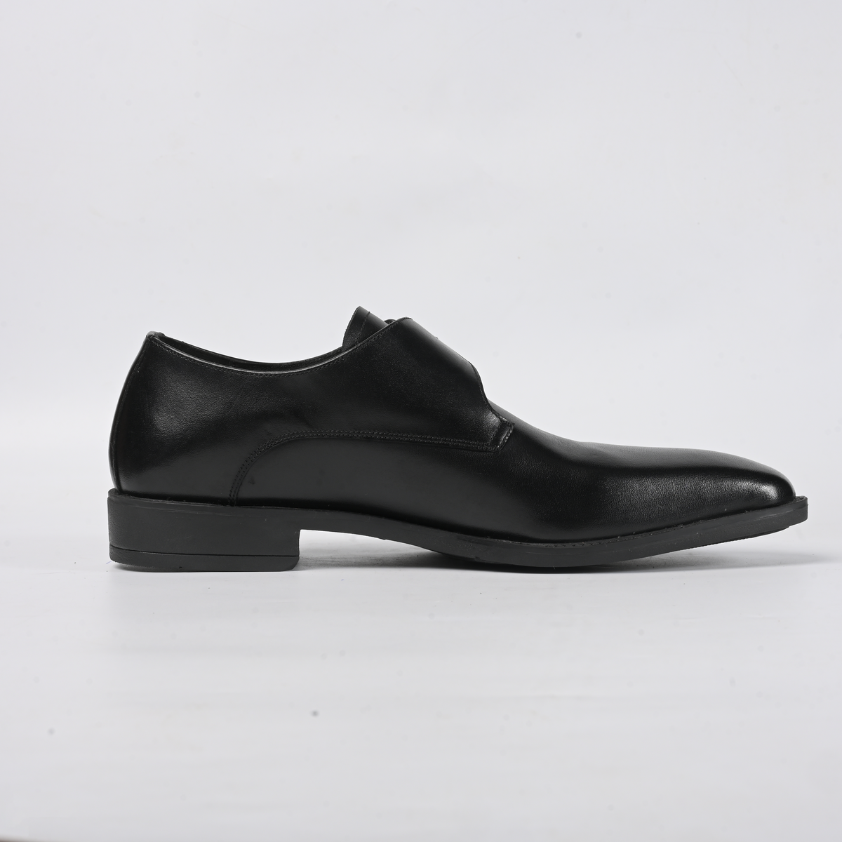 Design Single Strap Derby