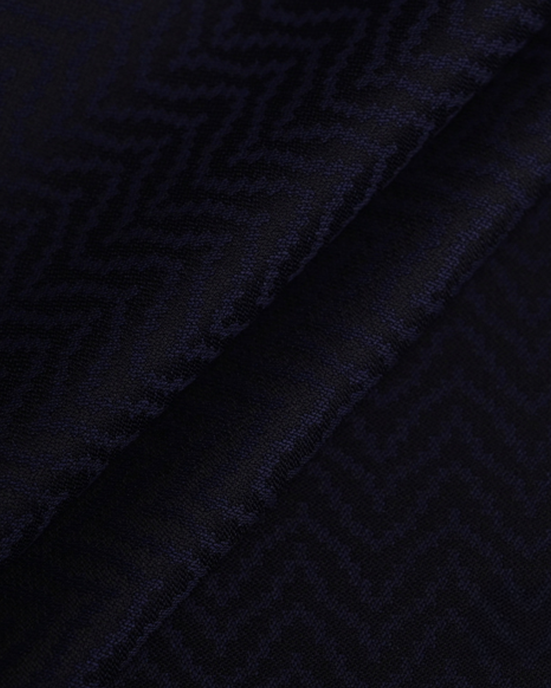 Midnight Peak Lapel Suit